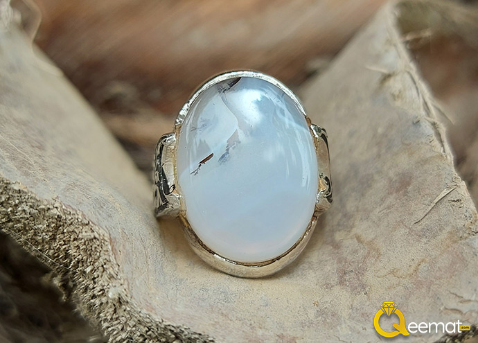 Beautiful Agate Ring For February Birthday Gift