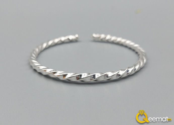 Design of silver on sale bangles for man