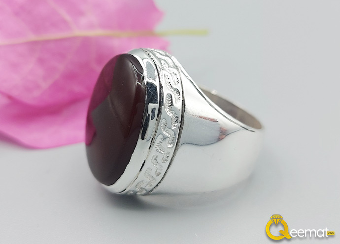 Red Aqeeq Pure Chandi Ring