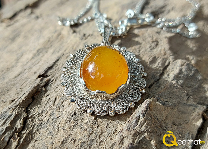 Yellow Agate Pendant With Silver Chain Price In Pakistan