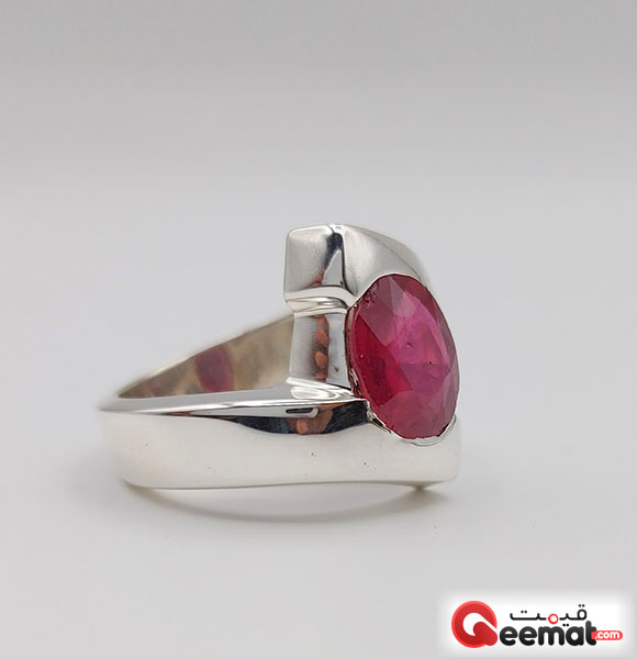 Pure Silver Ring With Yaqoot Stone For Men