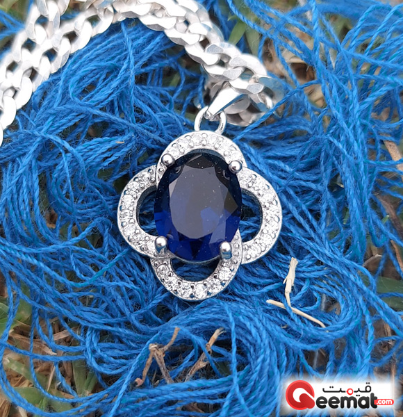 Blue Sapphire Gemstone Pendant For Women With A Chain