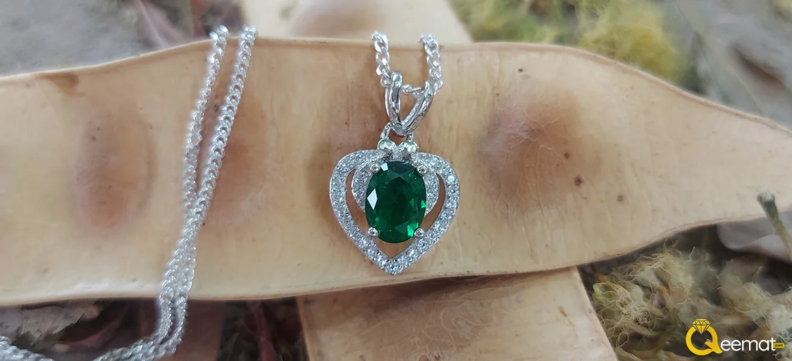 Beautiful Green Gemstone With Small White Stones Necklace For Men And Women