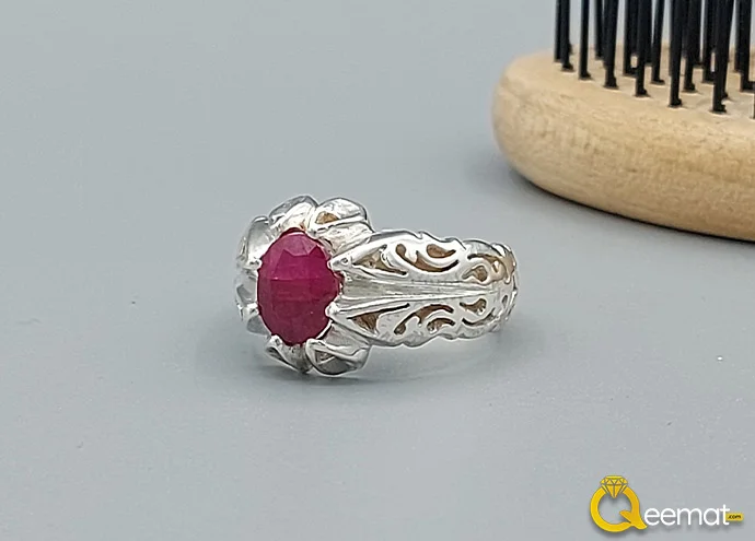 Beautiful Pure 925 Silver Ring With Yaqoot Stone