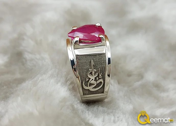 Capricorn Star Stone Garnet Ring In Silver