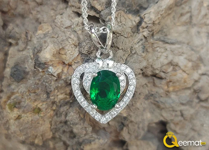 Heart Shape Locket With A Chain For Girls And Boys