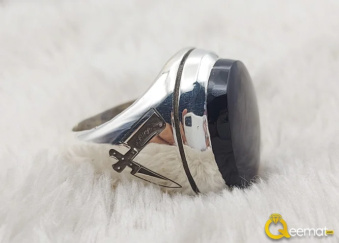 Meat Cutting Tools Engraved Silver Ring With Natural Gemstone Meat Cutting Tools Engraved Silver Ring With Natural Gemstone