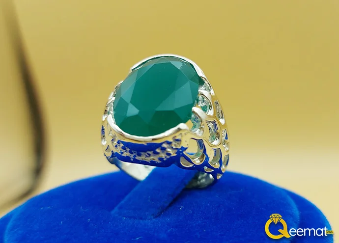 Natural Emerald Stone Made Pure Silver