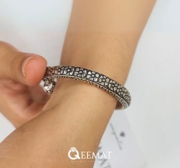 handmade-ladies-silver-bracelet.jpg