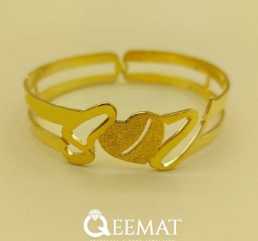 heart-shape-alphabet-bracelet-for-women